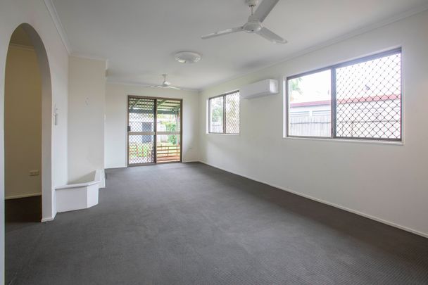 20 Emerald Street - Photo 1