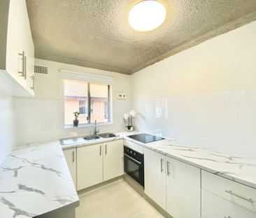 Fully Renovated 2 Bedroom Unit - Photo 2