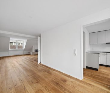 Exklusive 5-Zimmer-Maisonettewohnung mit Dachterrasse im Herzen von... - Photo 2
