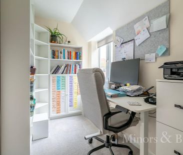 3 bedroom semi-detached house to rent - Photo 5