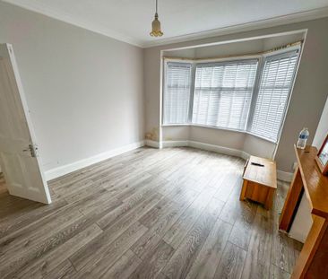 Westbrook Sumner Road, Harrow, HA1 4BU - Photo 2