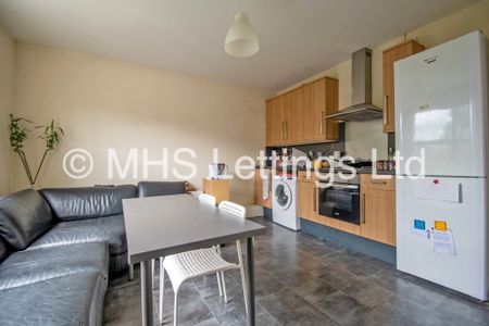 4 Bedroom Apartment for rent in Woodsley Road - Photo 3