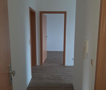 Renovierte 3 Zimmer in der 2 Etage erwarten Sie :) - Photo 3