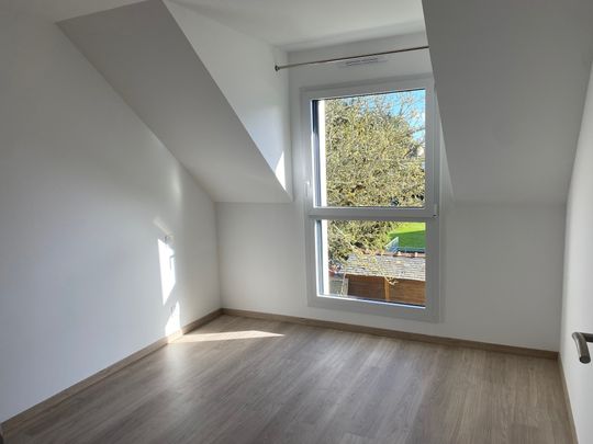 Proche du bourg d'Escoublac, dans avenue au calme, belle maison T4 neuve de 88 m² à louer. - Photo 1