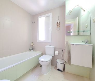 Semi-Detached House in Nueva Andalucía - Photo 6