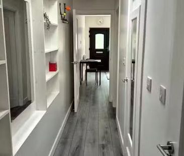 Shanowen Avenue, Dublin - Photo 1