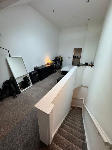 1 Bed Flat, Queens Brewery Court, M15 - Photo 4