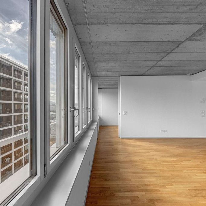 Moderne 3.5-Zimmer-Wohnung mit Weitblick - Foto 1