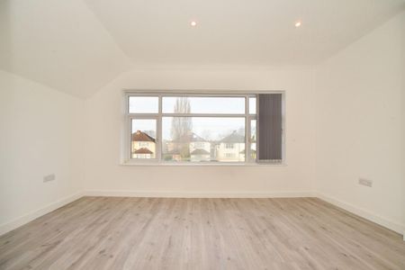 2 bedroom semi-detached house to rent - Photo 5