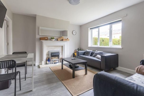 4 bedroom terraced house to rent - Photo 1