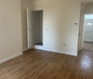 ChapelStreet, Eastwood, NOTTINGHAM - Photo 5