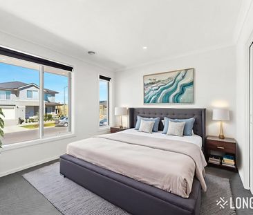 Space, Convenience & Community Living - Photo 2