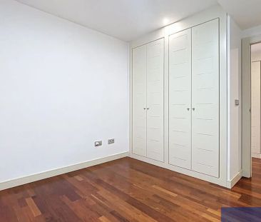 Piso de alquiler en Carrer París, Ensanche - Diputación - Foto 2