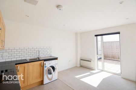 1 bedroom apartment to rent - Photo 3