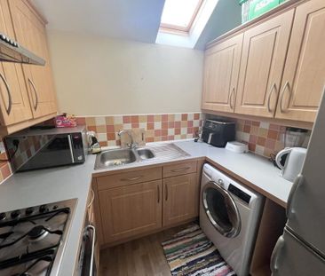 2 bedroom apartment to rent - Photo 5