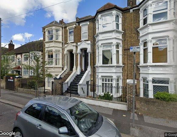 Room in a Shared Flat, Dawlish Road, E10 - Photo 1