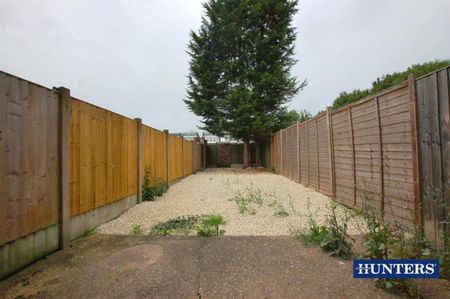 Grosvenor Way, Brierley Hill - Photo 2