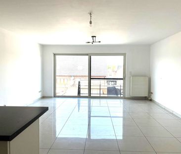 TE HUUR: Appartement met 2 slaapkamers in Heusden! - Photo 2