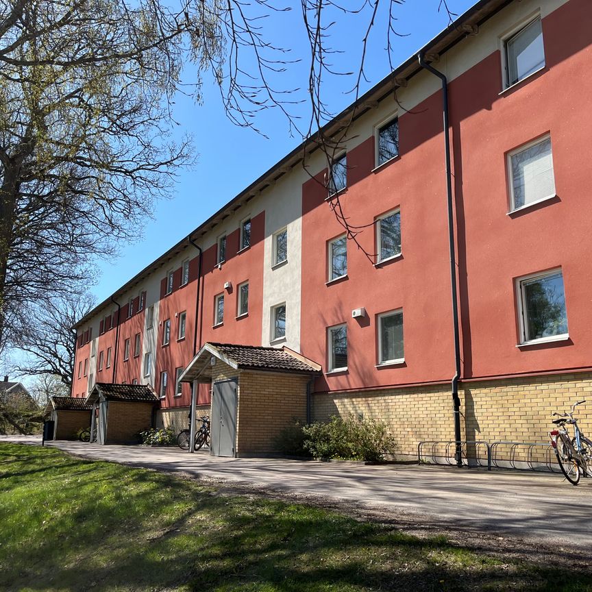 Tingsvägen, Lyckeby - Foto 1