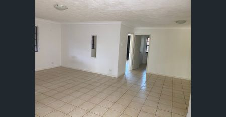 Three Bedroom Unit Available in Old Motel Complex Matilda - Photo 3