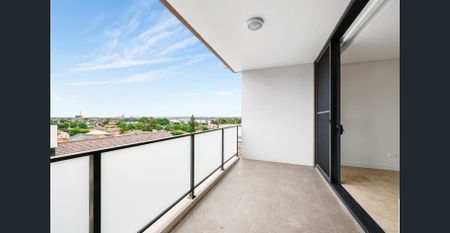 Modern Boutique Block - Photo 5