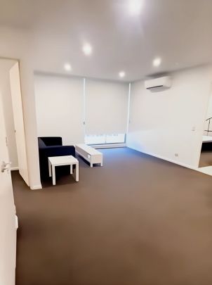 2 bed 2 bath-502 - Photo 1