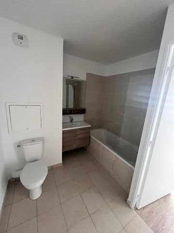 location Appartement T4 DE 85.7m² À BOBIGNY - Photo 3