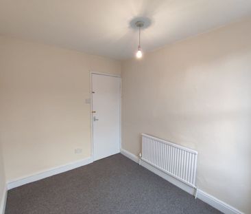 3 Bed Terraced House, Diseworth Street, LE2 - Photo 4