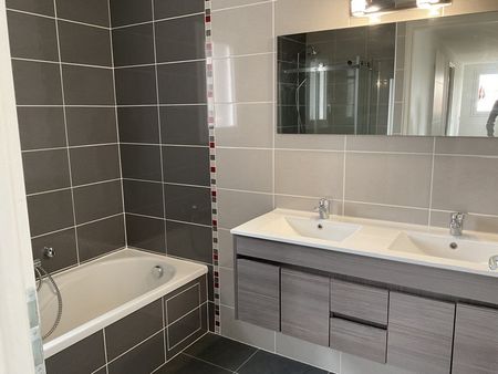 Location Maison 5 pièces 113m² SEYSSES 31600 - Photo 2