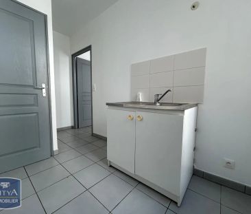 Appartement à louer 4 pièces 66.56m² - Photo 1