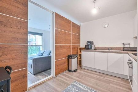 Cornwell House, Ron Leighton Way, East Ham, E6 - Photo 3