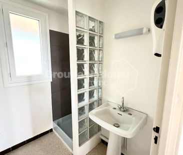 Location Appartement 3 pièces 61m² - Photo 3