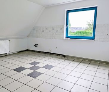 Renovierte Oberwohnung mit großzügigem Gartenanteil! Ideal für Wohn... - Photo 6