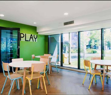 Medium Highest Double Ensuite - Photo 2