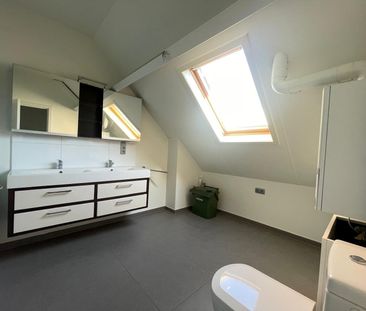 Lichtrijke duplex penthouse in hartje Brasschaat - Photo 4