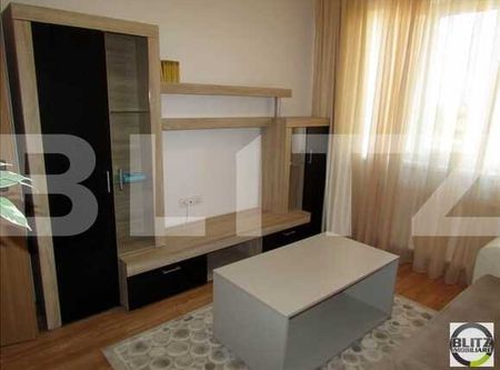 2 camere, decomandat, imobil nou, parcare, zona strazii Mihai Romanul ! - Photo 4