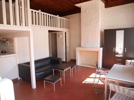 Location Appartement 1 pièce 35m² LYON 6ème - Photo 3