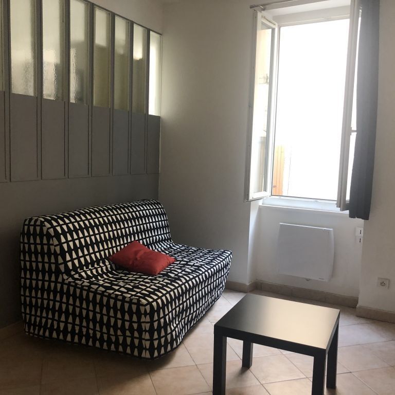 APPARTEMENT A LOUER MONTELIMAR 1 PIECE 18 M² - Photo 1