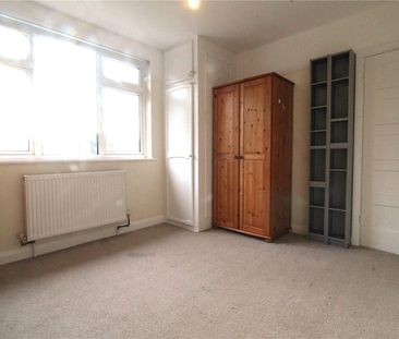 Penn Close, Greenford, UB6 9NS - Photo 5