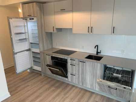 For Lease - 1 Quarrington Lane Unit# 519, Toronto, Ontario - Photo 5