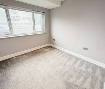 1 Bedroom Flat, Kingsway, Hove - Photo 3