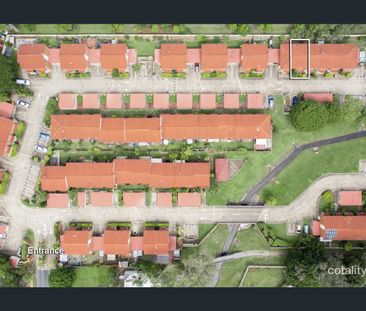 Charming Hillcrest Home with Pergola - Photo 2