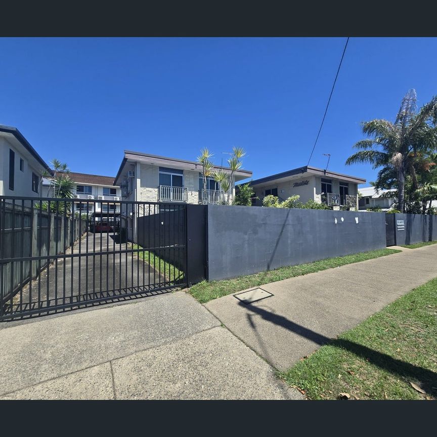 4/292 Sheridan Street, Cairns North, Qld 4870 - Photo 1