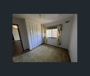 Affordable 4-Bedroom Home In Ideal Location! - Photo 1