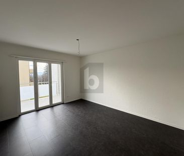 CHARMING WITH CHIMNEY AND LARGE BALCONY - Foto 3