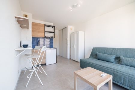 Location Appartement 1 pièce 18m² NICE 06300 - Photo 3