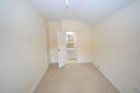 Charter Mews, Bury St Edmunds, IP33 - Photo 3