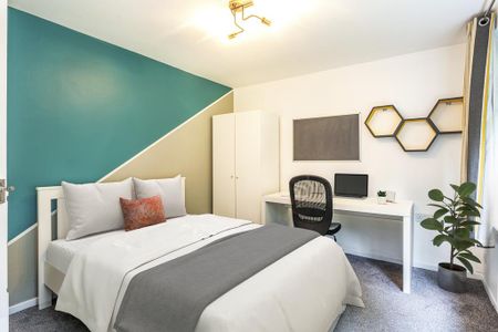 5 bedroom house to rent - Photo 4