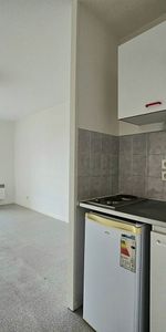 Location Appartement 1 pièce 22m² AUBIERE 63170 - Photo 3