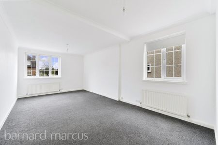 The Broadway, Stoneleigh - Photo 2